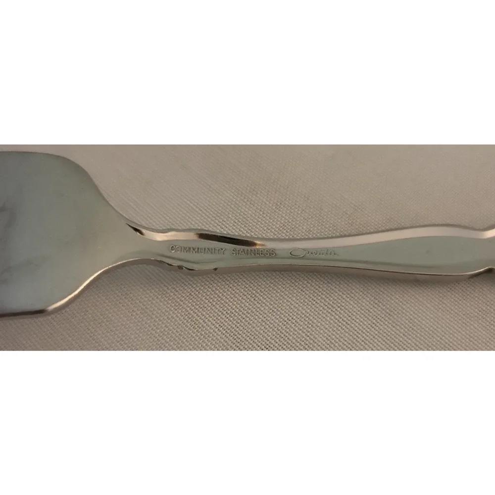 Oneida salad forks